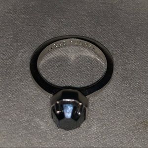 Calvin ring size 6